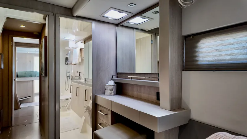 Promiscuous Yacht Photos Pics 