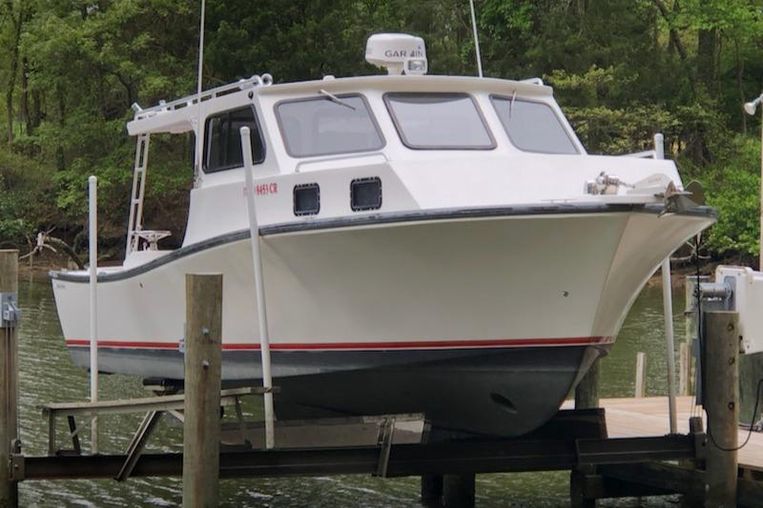 2015-32-custom-broad-creek-32-custom-bay-boat