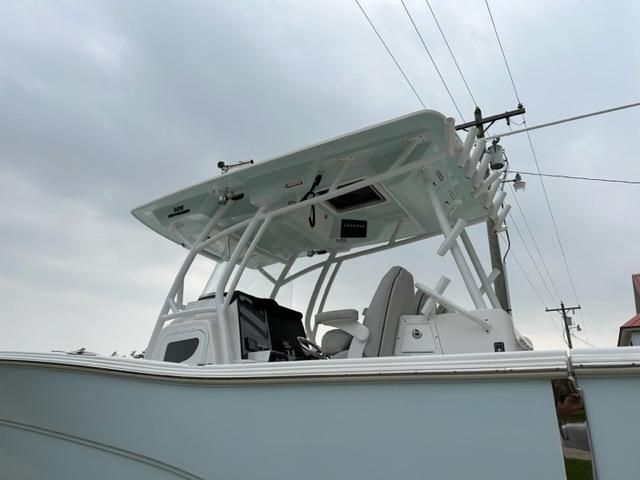 2019 Sea Fox 328 Commander