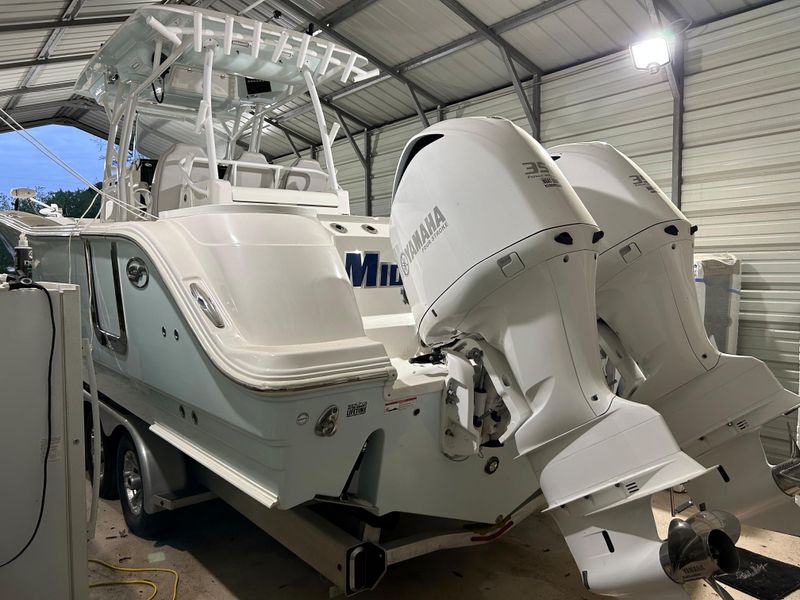 2019 Sea Fox 328 Commander