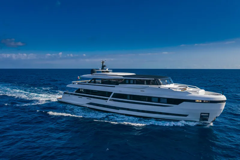 X130 Triplex Yacht Photos Pics 
