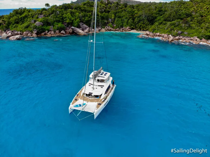 Between Yacht Photos Pics 
