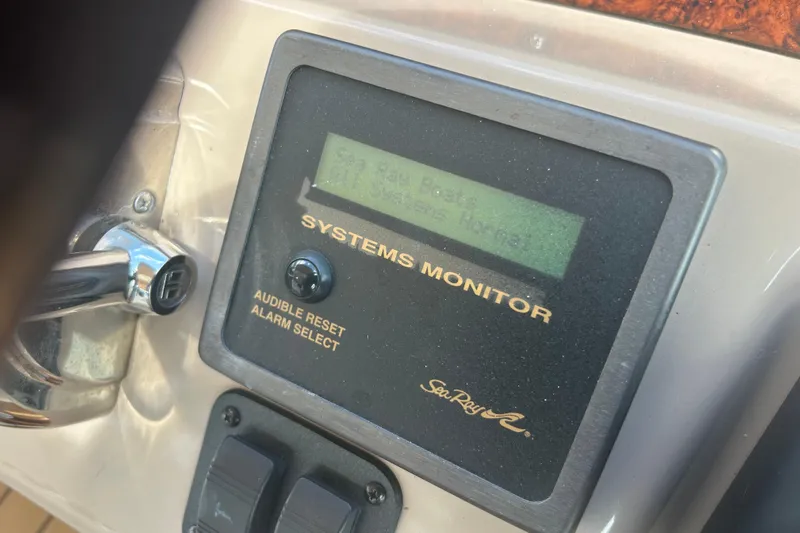 Whataboat Yacht Photos Pics 2005 Sea Ray 360 Sundancer systems monitor with alarm reset controls.