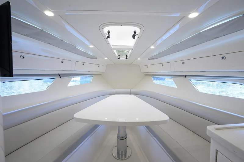  Yacht Photos Pics 2023 Intrepid 41 Valor