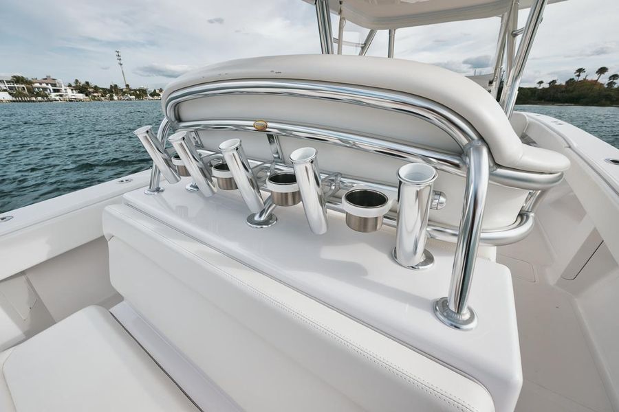 2021 Bahama 41