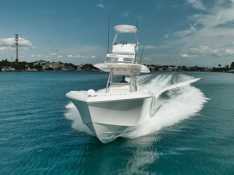 2021 Bahama 41