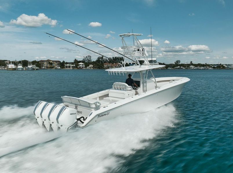 2021 Bahama 41