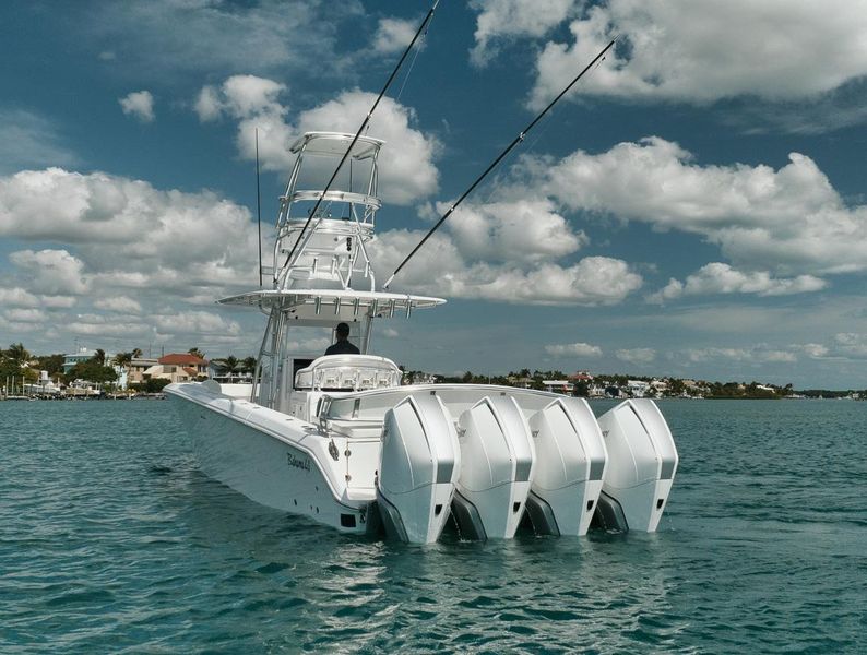 2021 Bahama 41