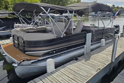 Premier 275 Boundary Waters