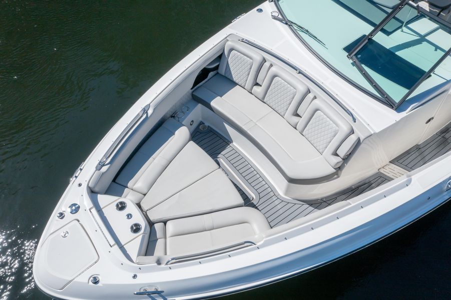 2020 Sea Ray 400 SLX OB