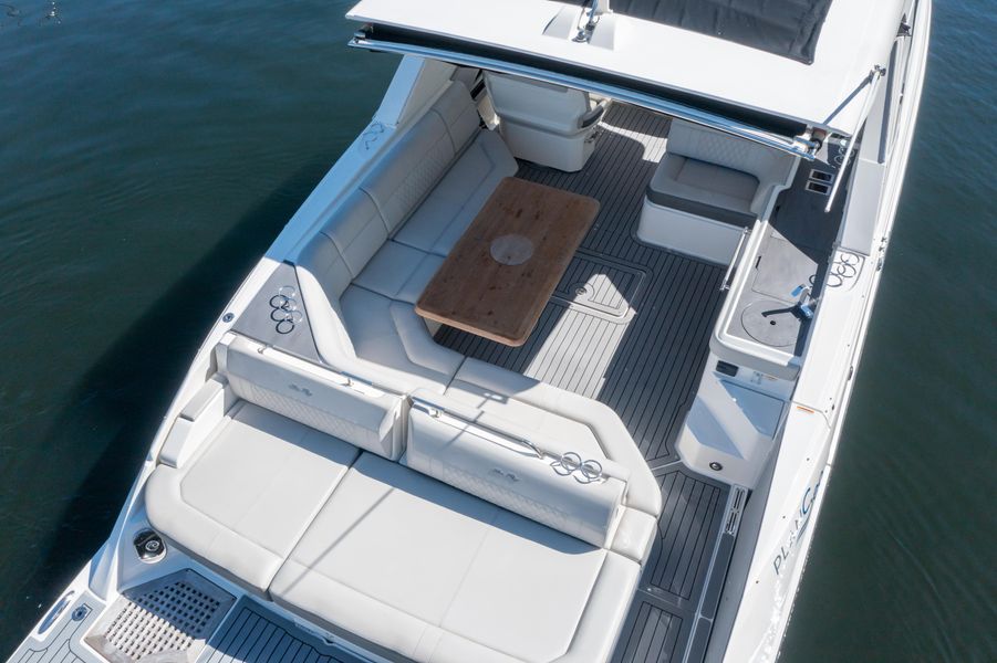 2020 Sea Ray 400 SLX OB