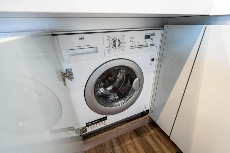 Persistence Yacht Photos Pics Washing machine in Overblue 58 Power Catamaran, 2017 model.