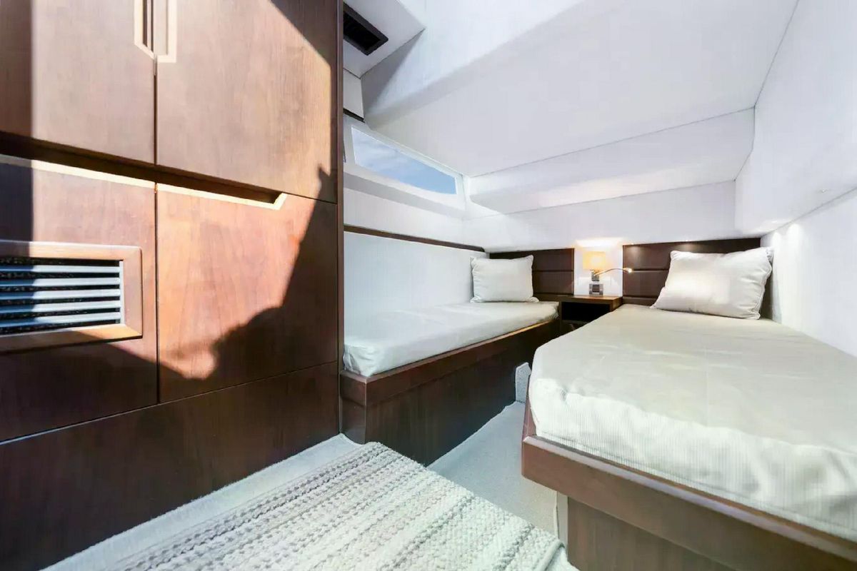 2016 Galeon 42 