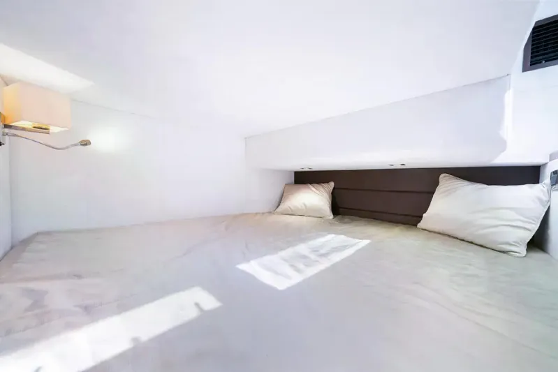  Yacht Photos Pics Cozy bedroom interior of 2016 Galeon 420 Fly yacht with modern design.