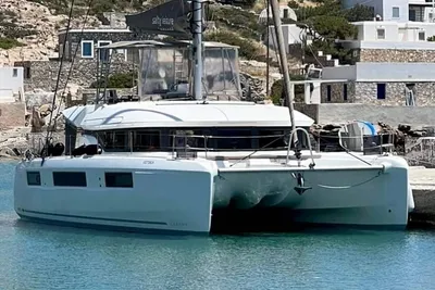 Lagoon 50