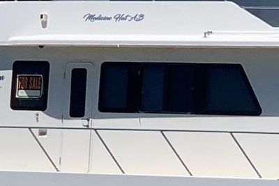 Yacht