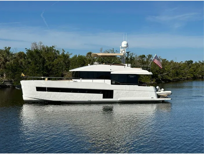 Out Of The Blue Yacht Photos Pics Out Of The Blue