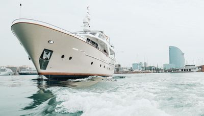 Yacht