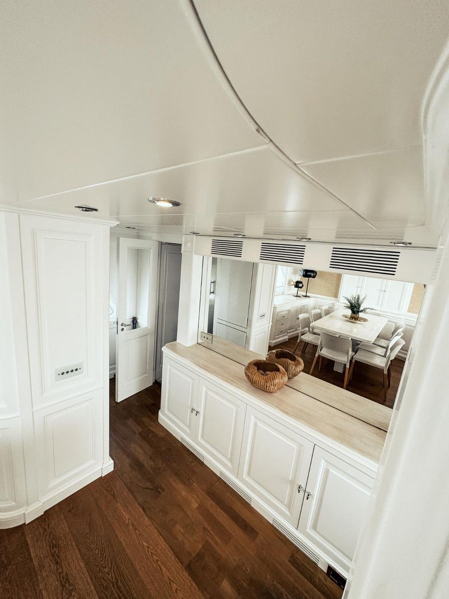 2004 Benetti Sail Division 81 