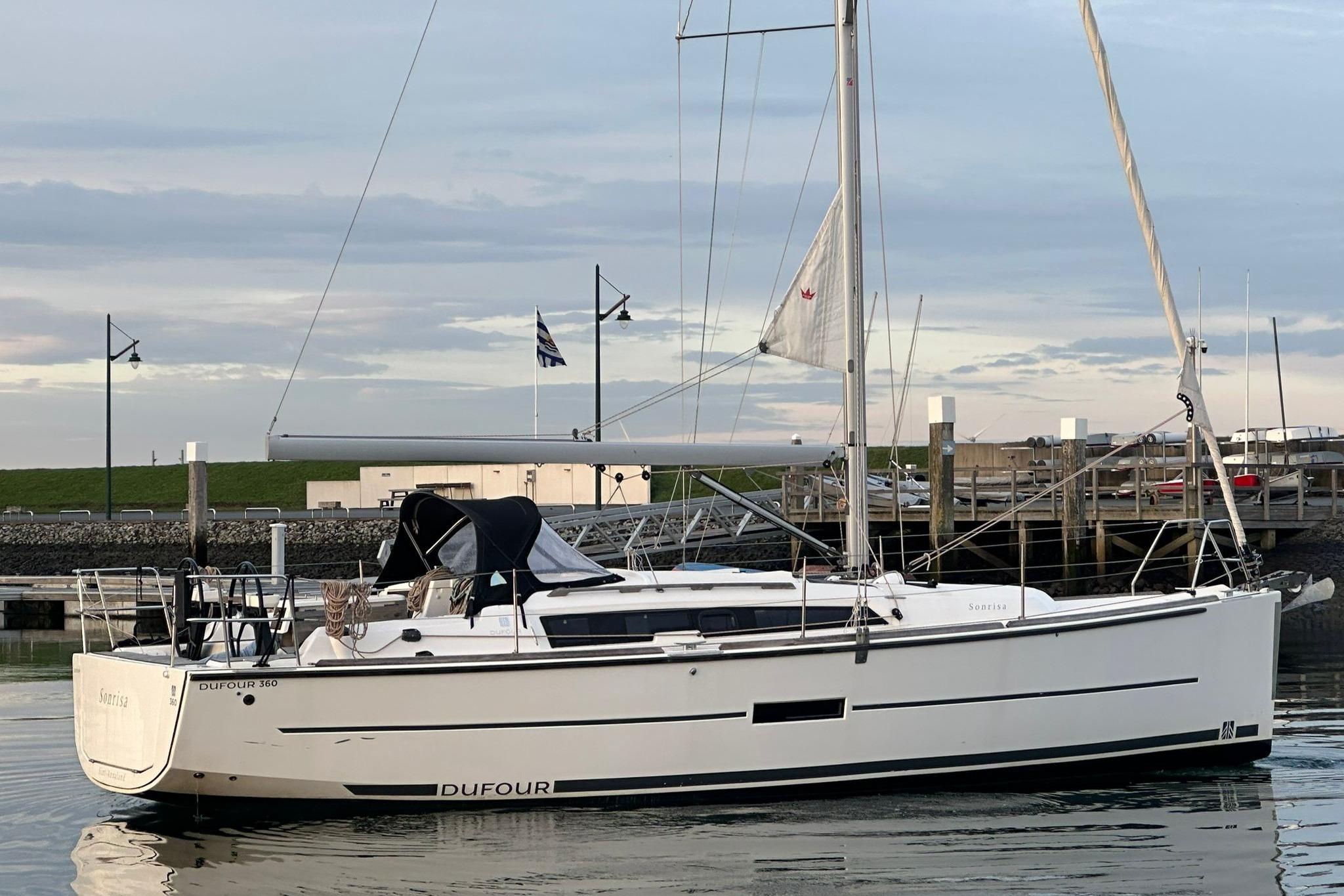 2022 Dufour 360 Grand Large