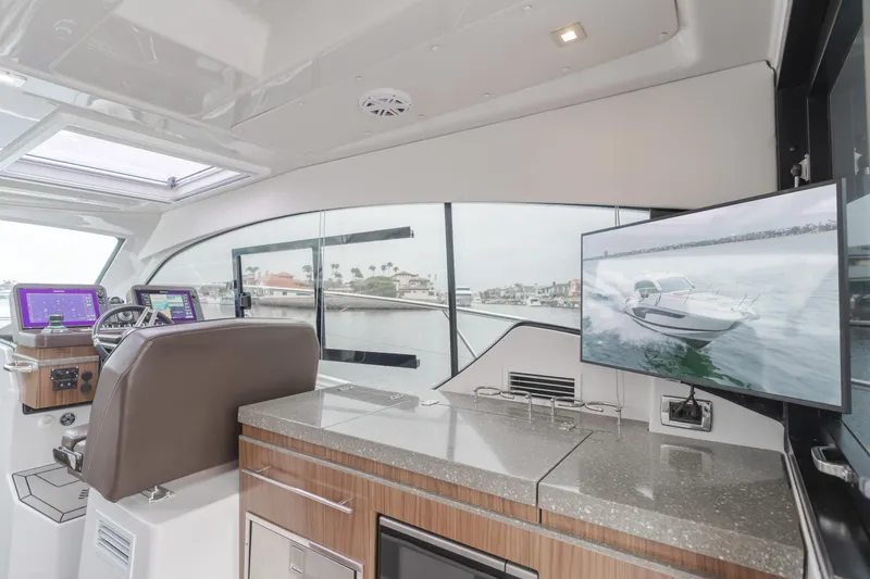 Jessie's Girl Yacht Photos Pics 