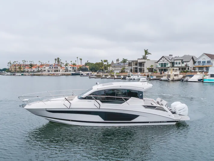 Jessie's Girl Yacht Photos Pics 