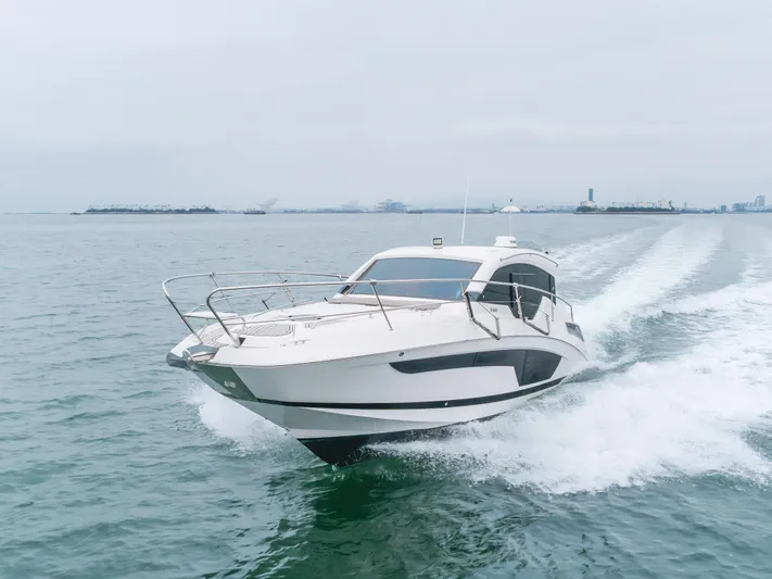 Jessie's Girl Yacht Photos Pics 