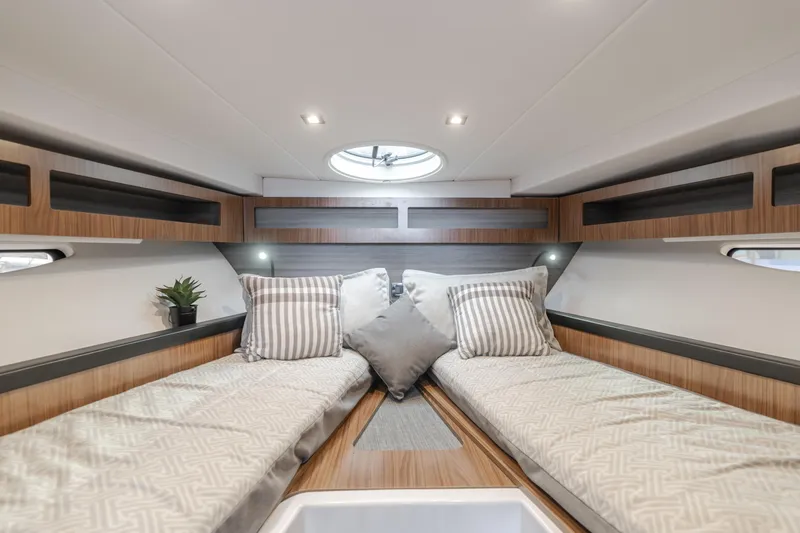 Jessie's Girl Yacht Photos Pics 