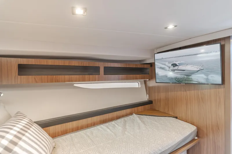 Jessie's Girl Yacht Photos Pics 