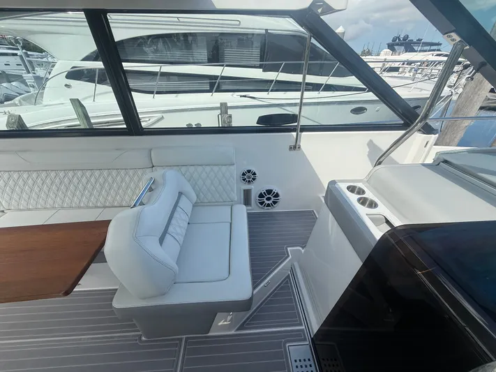  Yacht Photos Pics 2023 REGAL 36 XO - Image 18