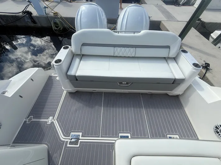  Yacht Photos Pics 2023 REGAL 36 XO - Image 4