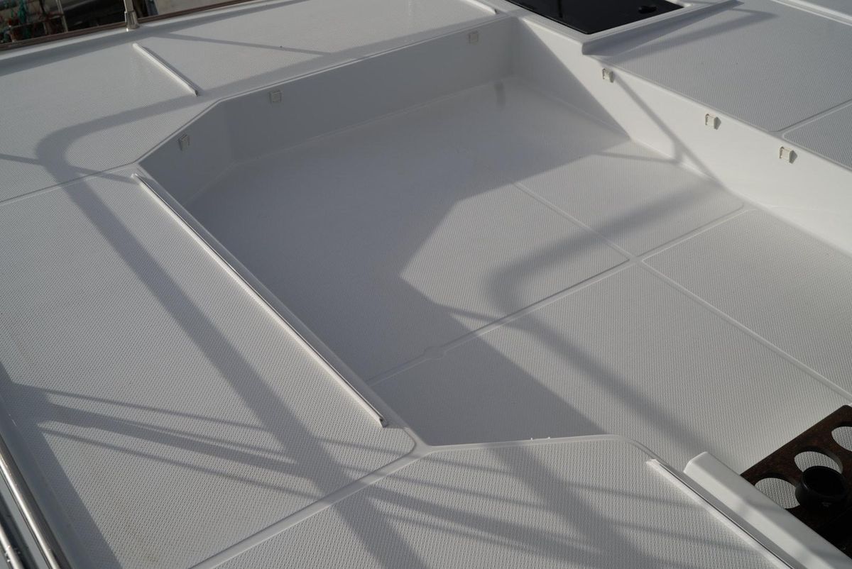 2022 Fountaine Pajot 45 