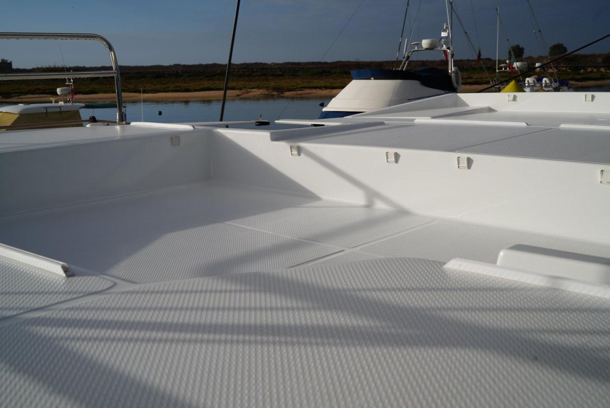 2022 Fountaine Pajot 45 