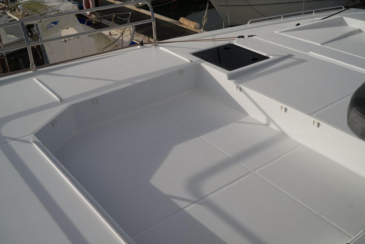 2022 Fountaine Pajot 45 