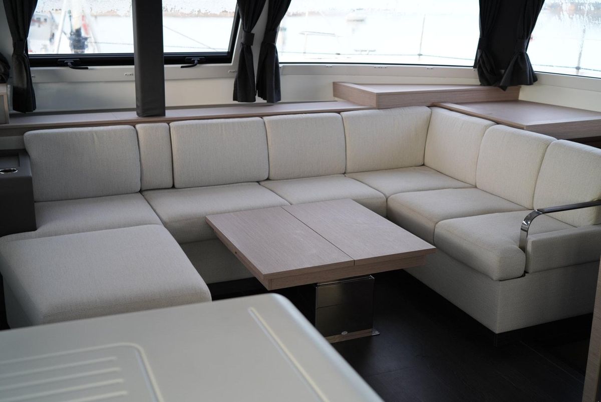 2022 Fountaine Pajot 45 