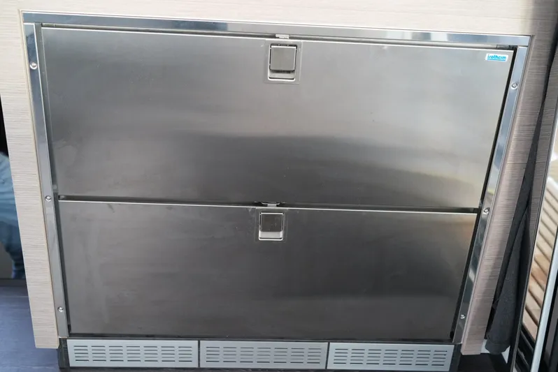 Elysium 1 Yacht Photos Pics 