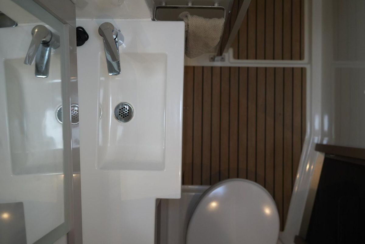 2022 Fountaine Pajot 45 