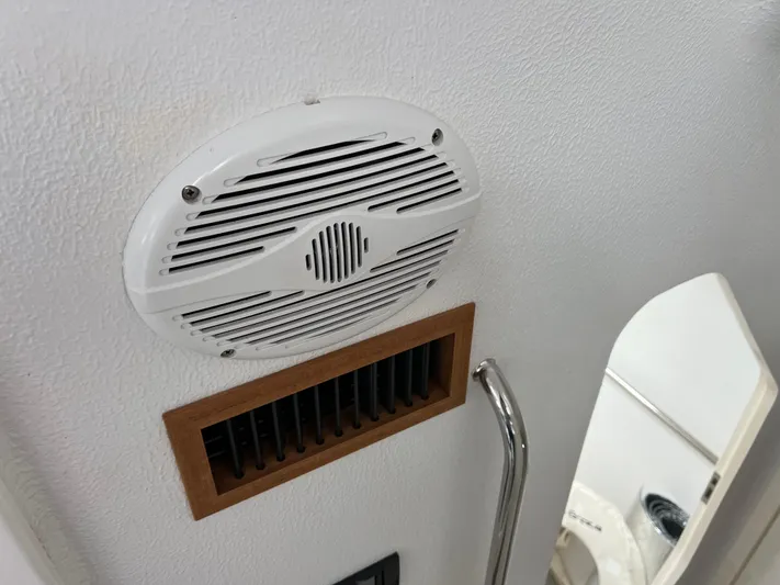 Gods Grace Yacht Photos Pics Speaker and vent on Voyage Yachts 500, 2010 model interior.