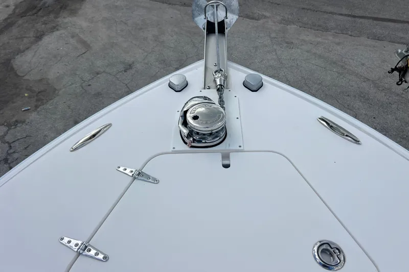  Yacht Photos Pics Bow of 2013 Contender 28 Sport boat with anchor and cleats.