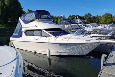 1997 Bayliner 2858