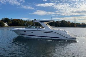 2021 31' Sea Ray-SLX 310 Cos Cob, CT, US