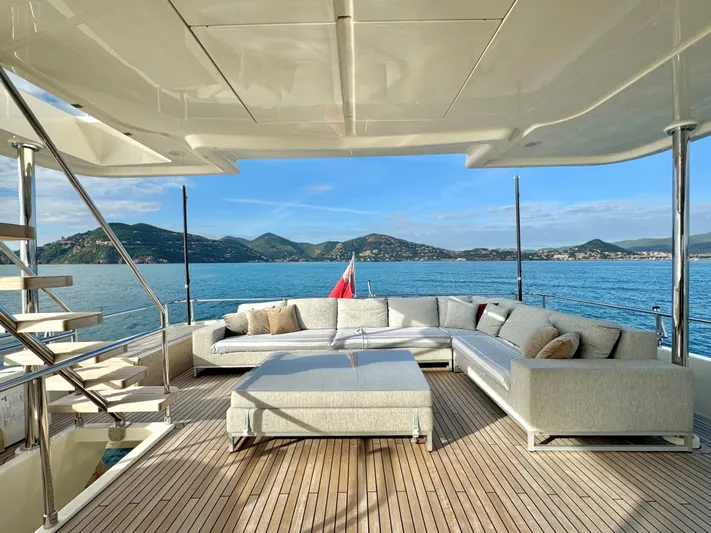 Miotu IV Yacht Photos Pics 