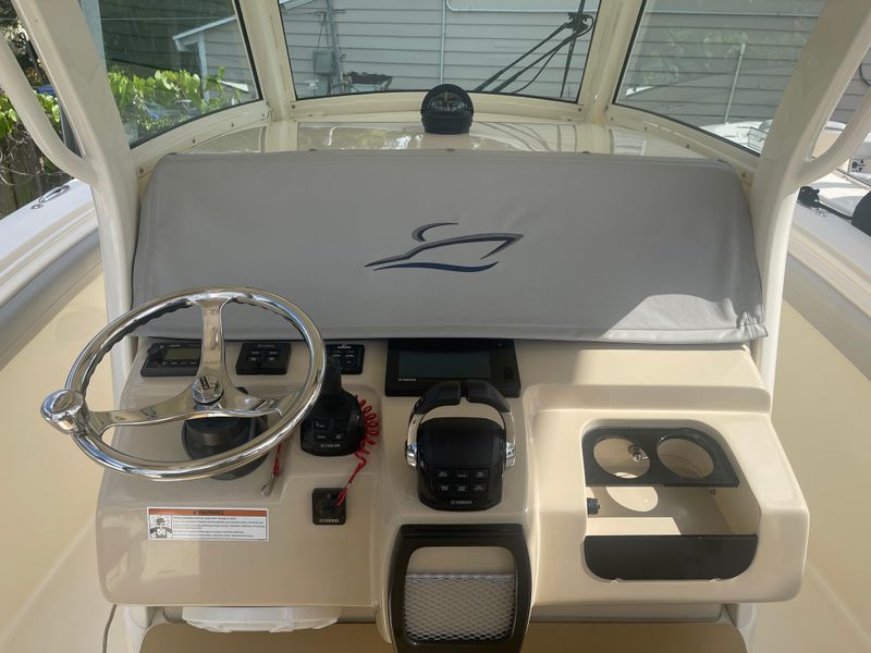 2019 Scout 300 LXF