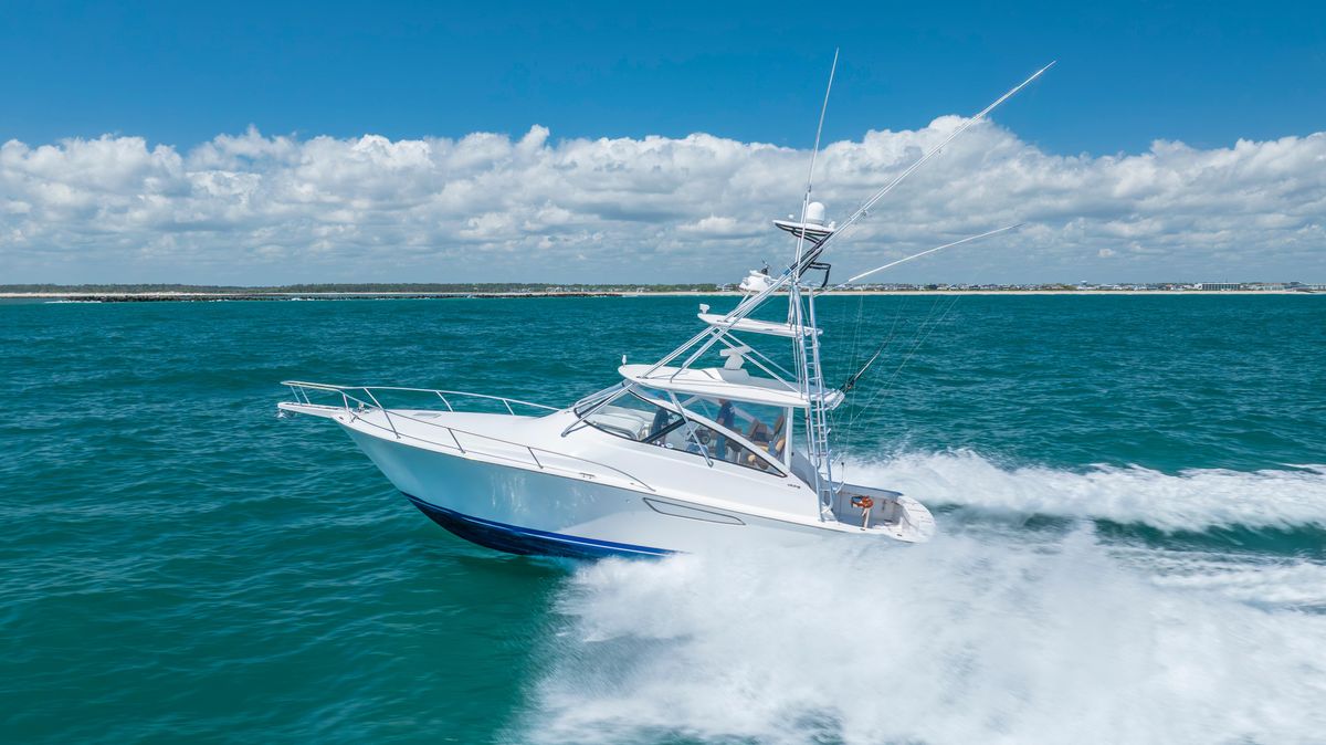 2013 Viking 42 
