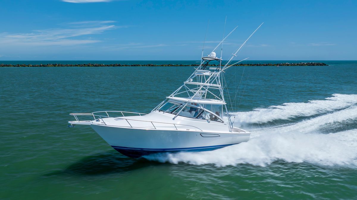 2013 Viking 42 