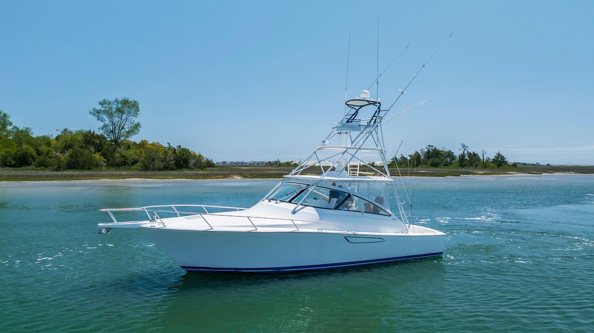 2013 Viking 42 