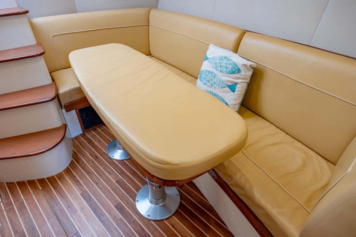 2013 Viking 42 