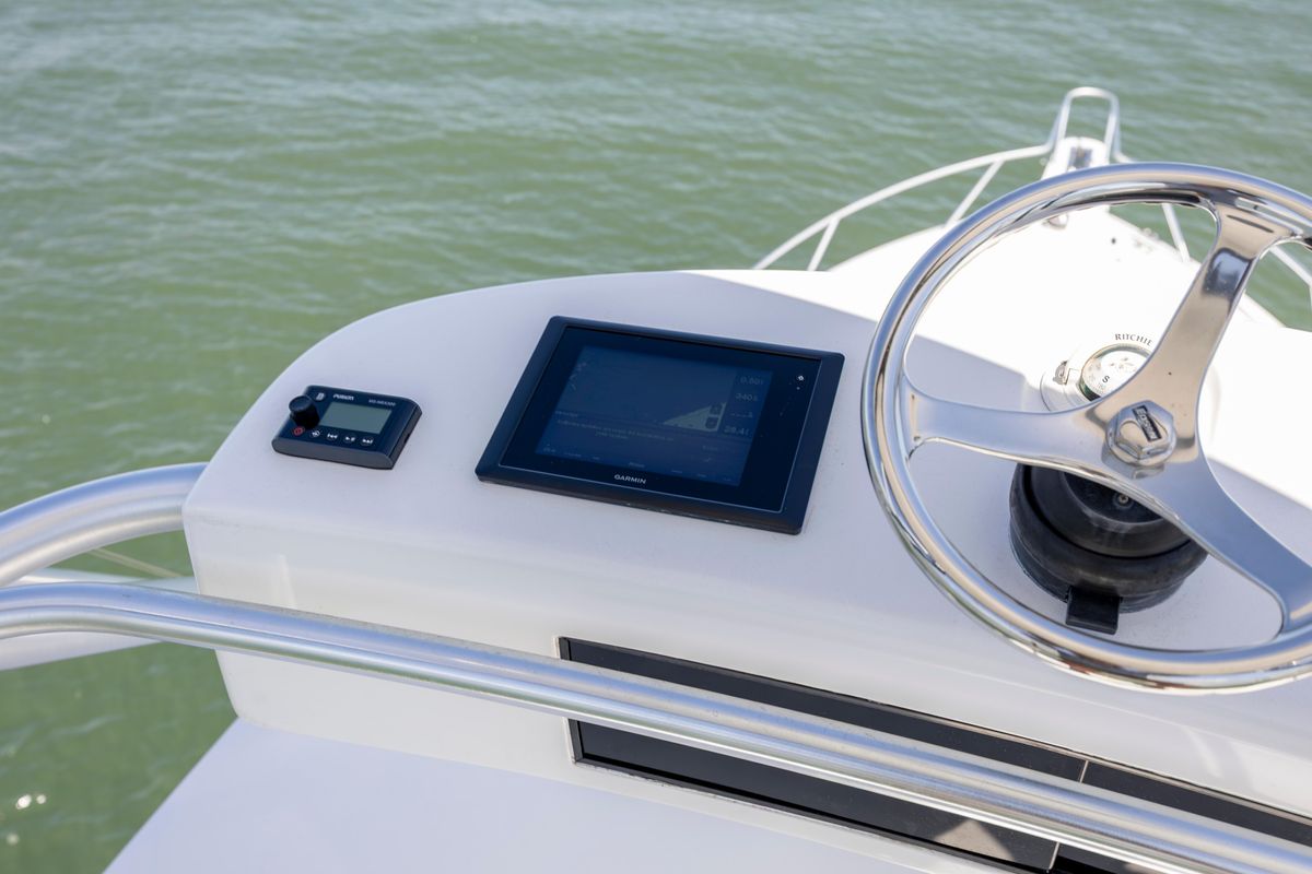 2013 Viking 42 
