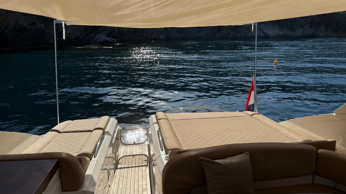 2009 Fairline 52 