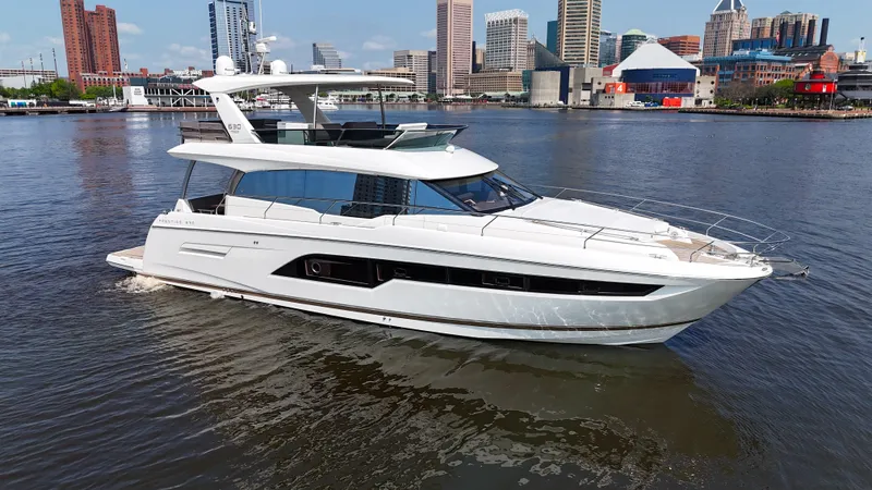 Last Run Yacht Photos Pics 